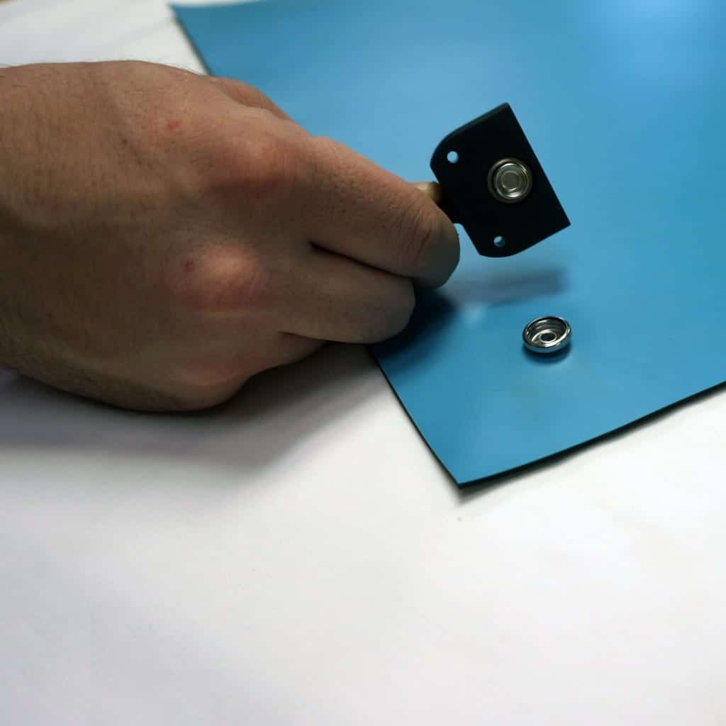 CS1090 ESD Universal Snap Kit, 10mm - Image 5